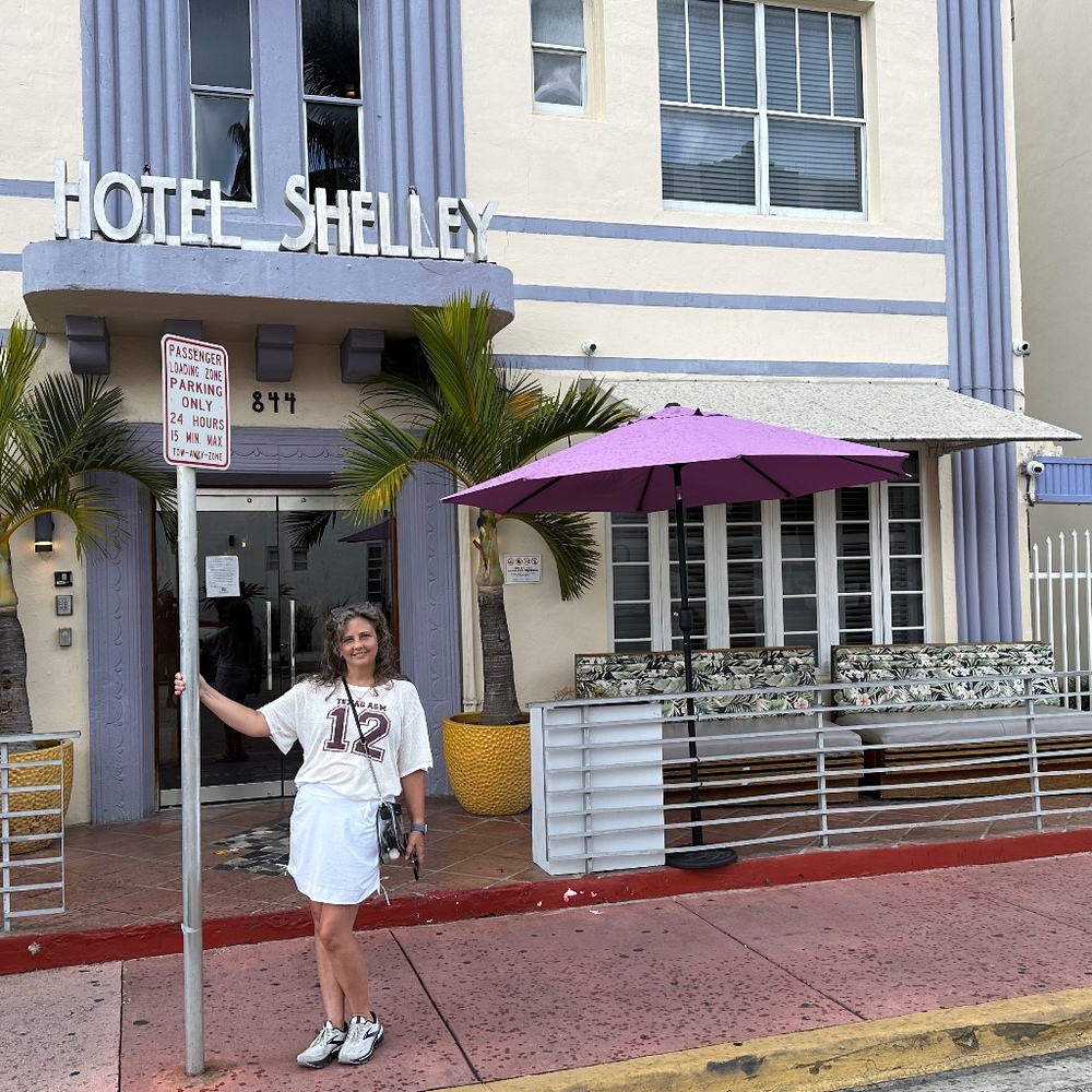 Meet your Posher, Shelley